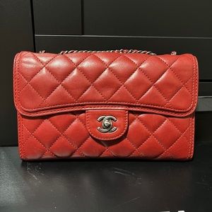 Chanel citizen flap bag